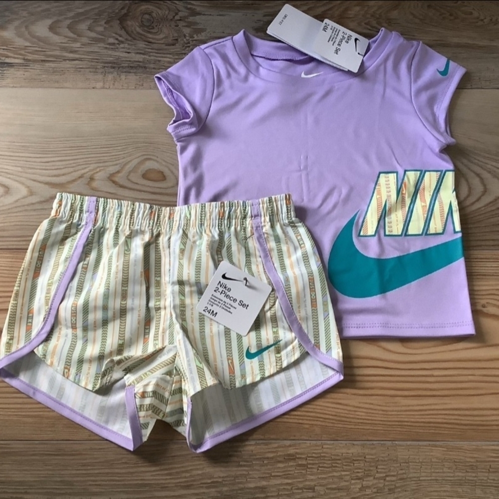 Nike Girls' Two-Piece Tee & Shorts Set - Lavender with Teal Swoosh